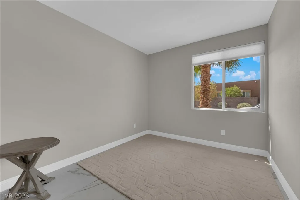 10254 Kesington, Las Vegas, NV 89135
