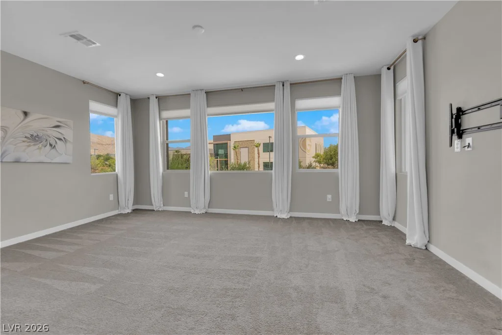 10254 Kesington, Las Vegas, NV 89135