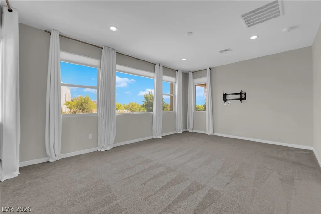 10254 Kesington, Las Vegas, NV 89135