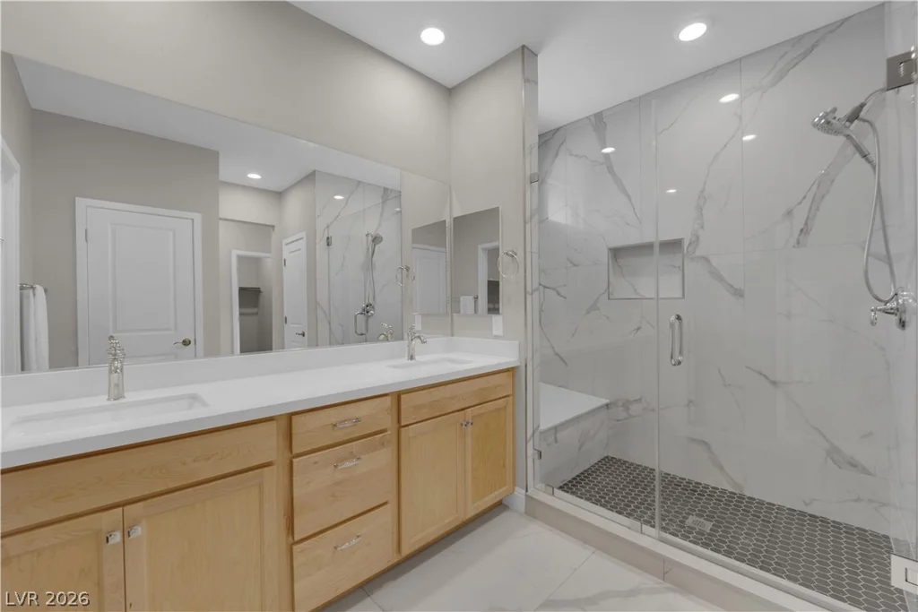 10254 Kesington, Las Vegas, NV 89135