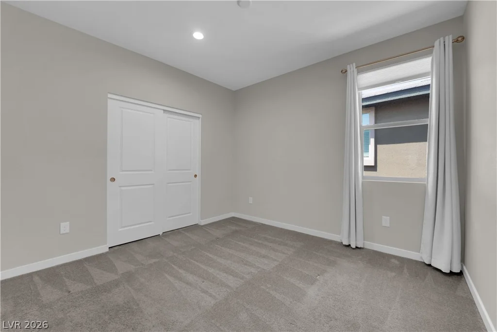 10254 Kesington, Las Vegas, NV 89135