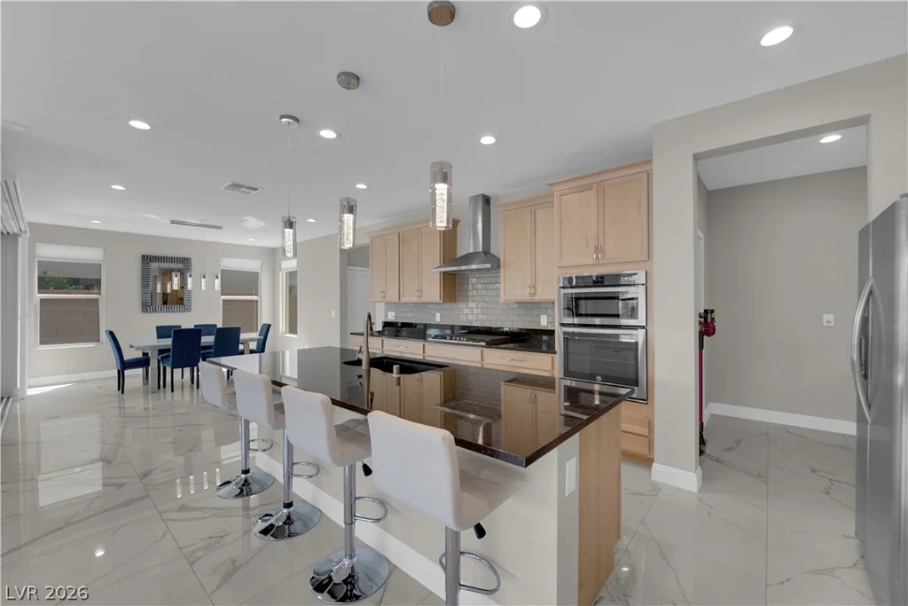 10254 Kesington, Las Vegas, NV 89135