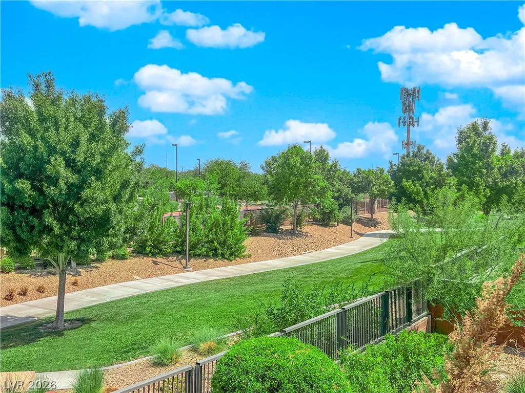 10254 Kesington, Las Vegas, NV 89135