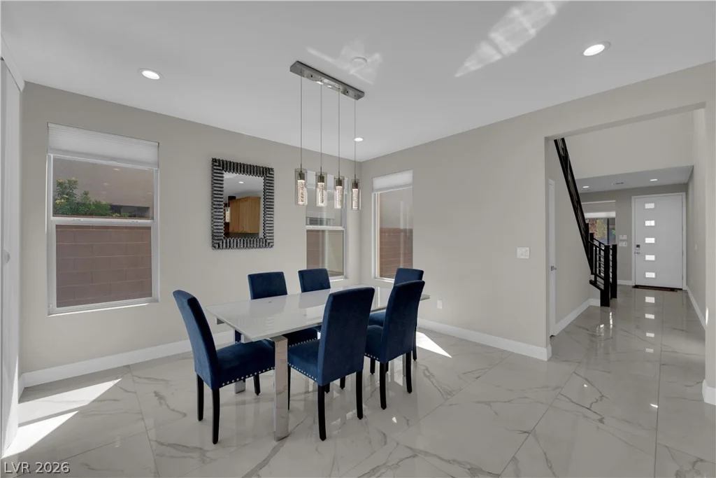 10254 Kesington, Las Vegas, NV 89135