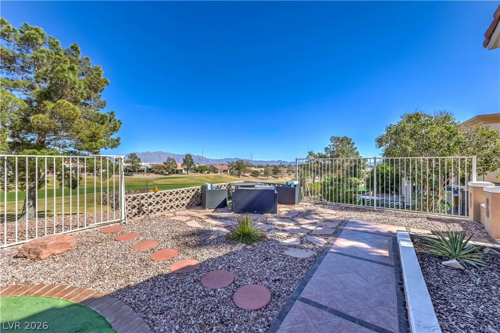 9916 Folsom, Las Vegas, NV 89134