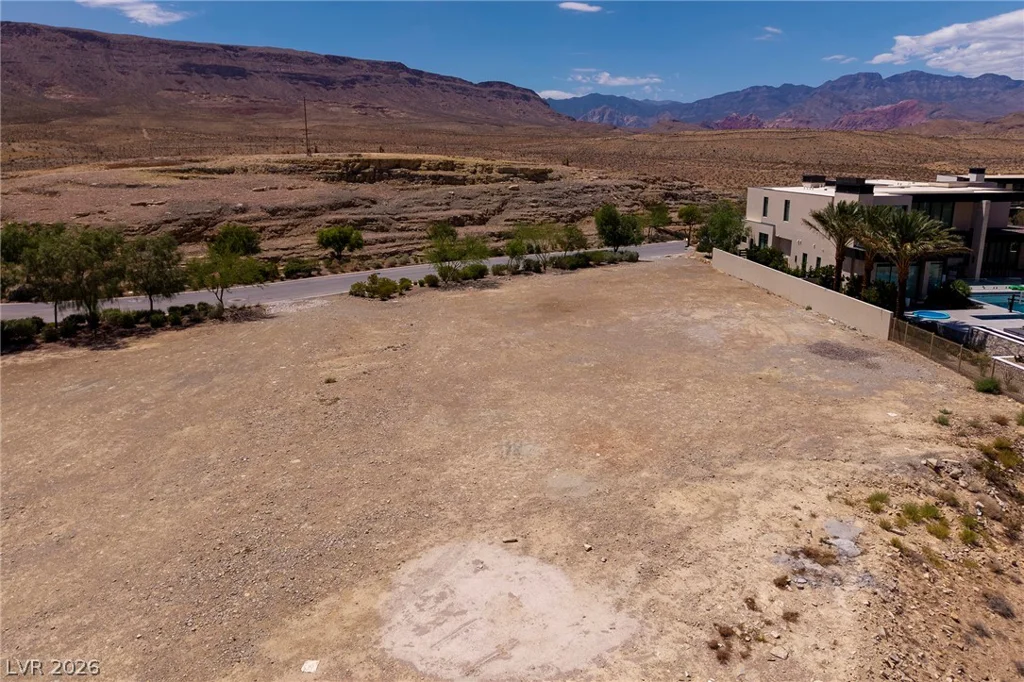 11785 Discovery Canyon, Las Vegas, NV 89135