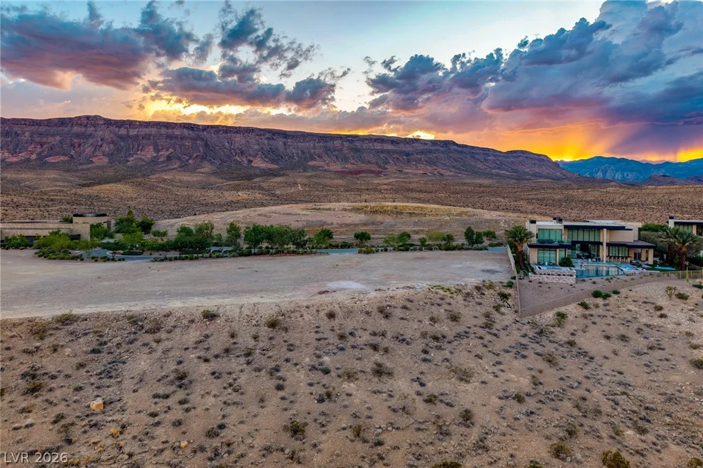 11785 Discovery Canyon, Las Vegas, NV 89135