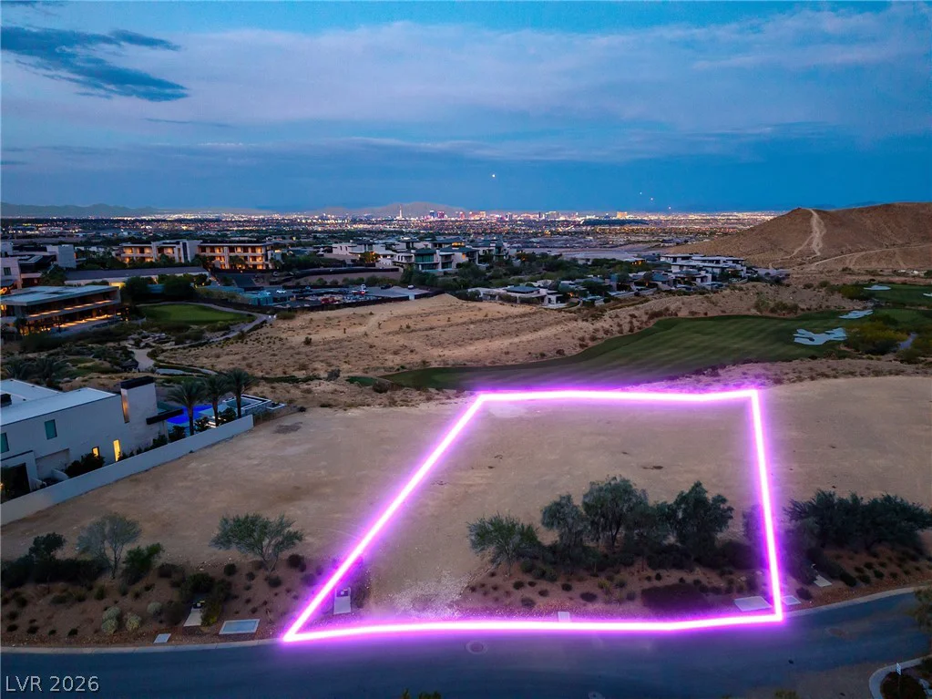 11785 Discovery Canyon, Las Vegas, NV 89135