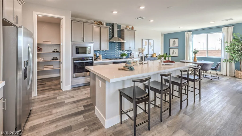 7666 Amanda Springs, North Las Vegas, NV 89084