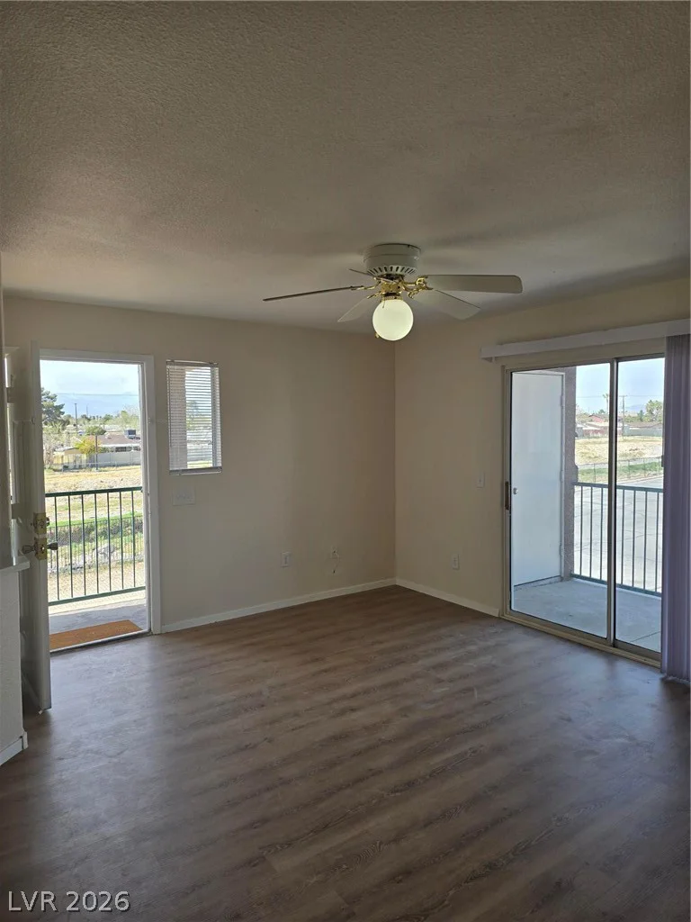 3953 Rebecca Raiter, Las Vegas, NV 89110
