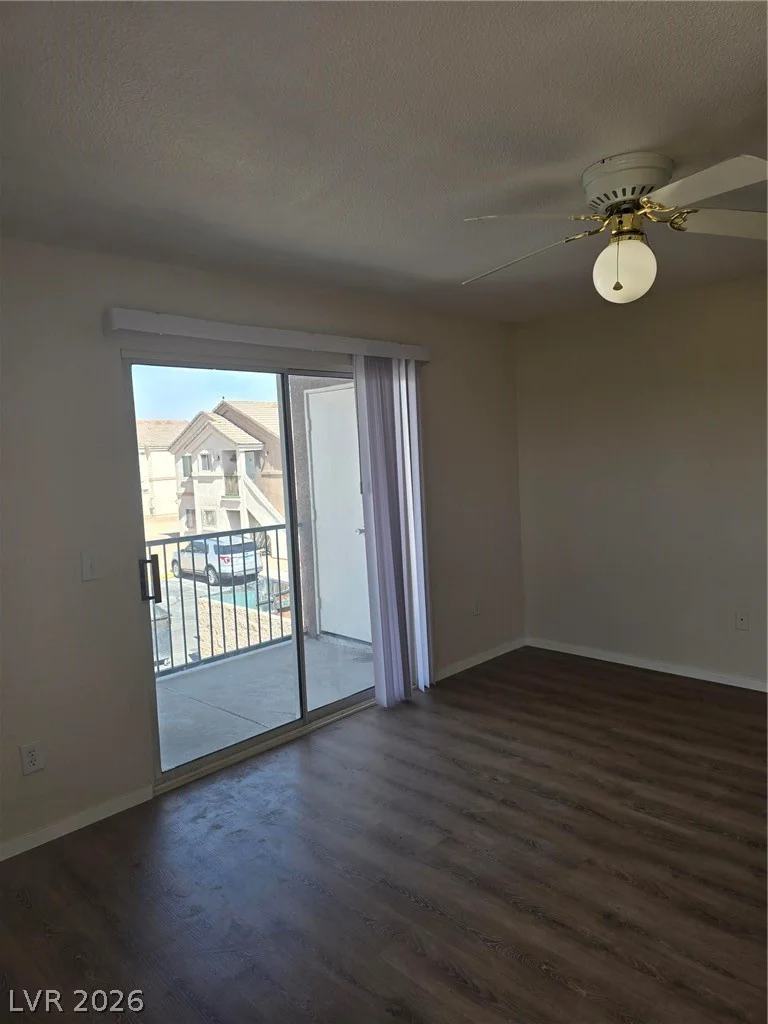 3953 Rebecca Raiter, Las Vegas, NV 89110