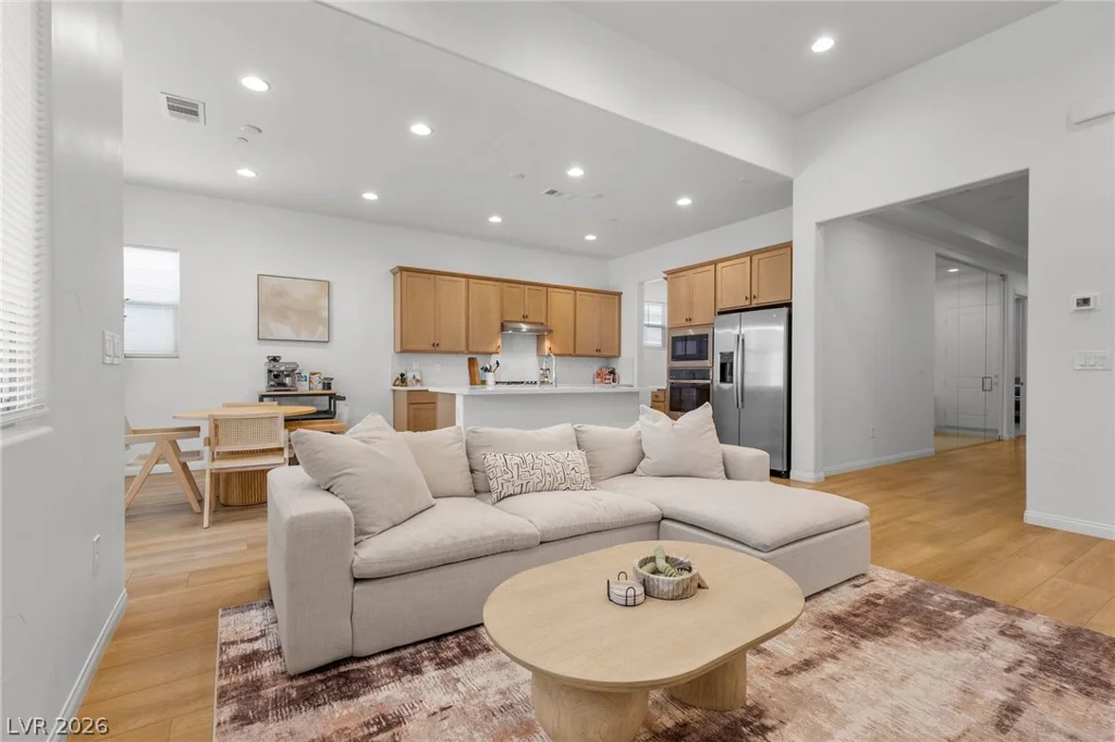 10141 Zeta Tucana, Las Vegas, NV 89143