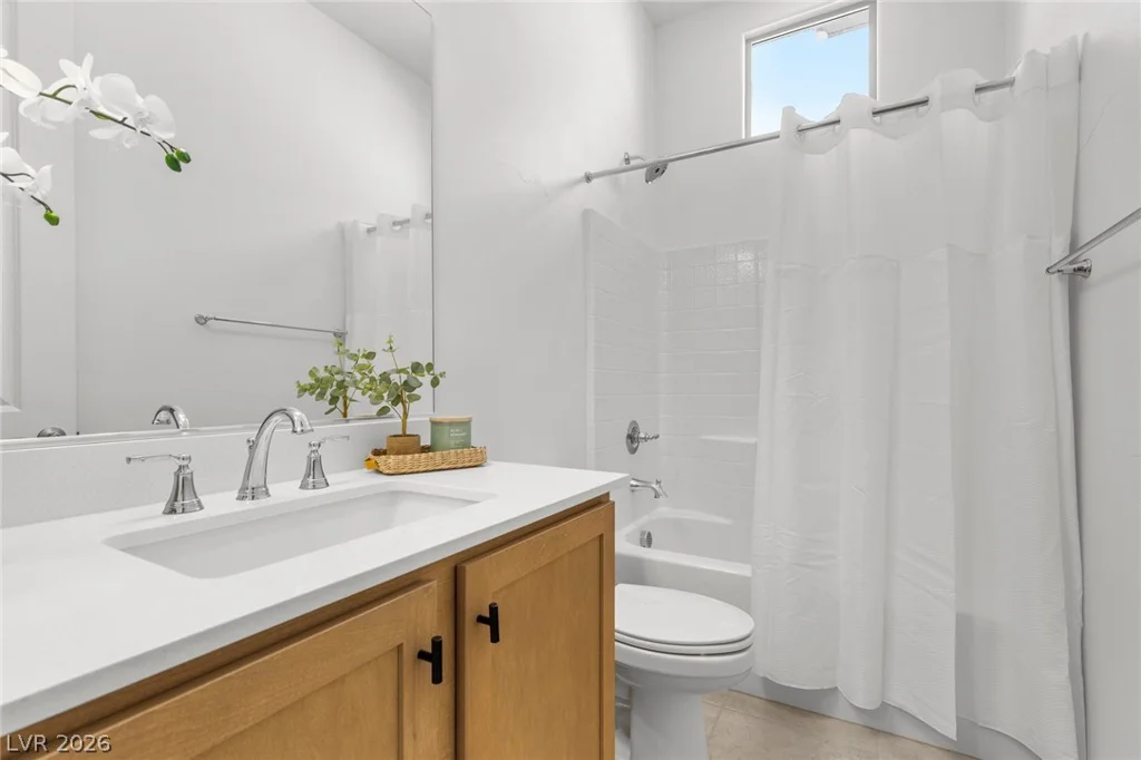 10141 Zeta Tucana, Las Vegas, NV 89143