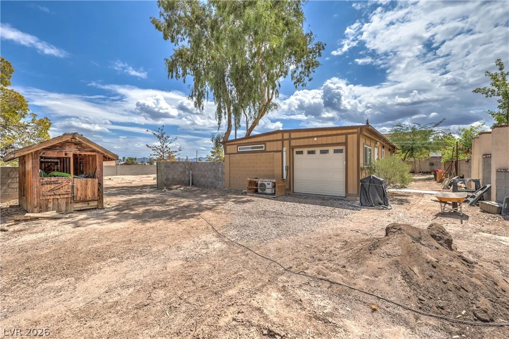 8020 La Cienega, Las Vegas, NV 89123