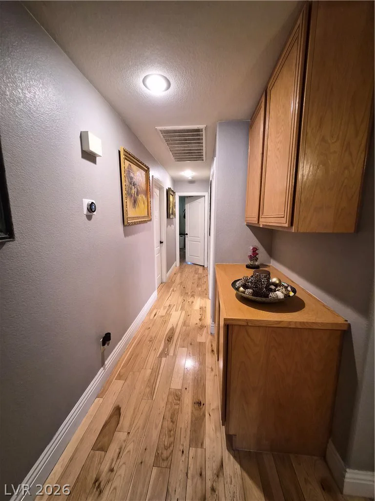 6413 Mahogany Peak, Las Vegas, NV 89110