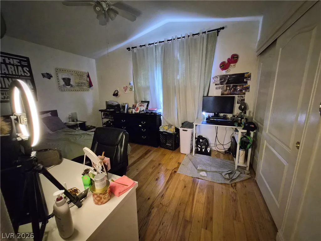 6413 Mahogany Peak, Las Vegas, NV 89110