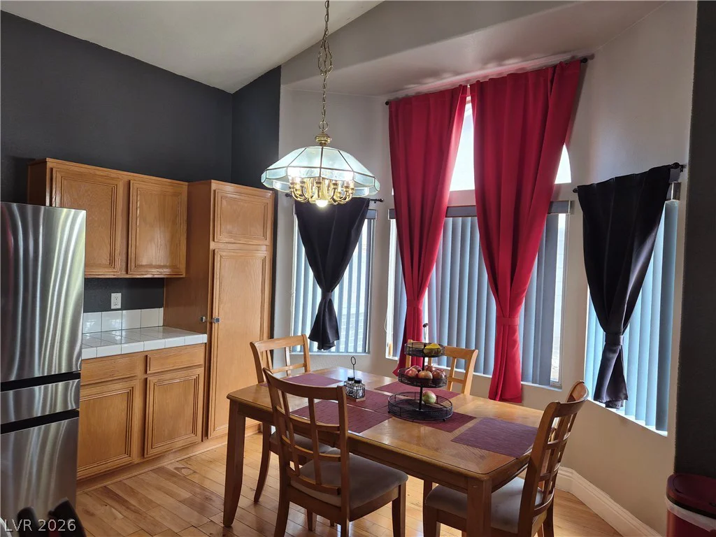 6413 Mahogany Peak, Las Vegas, NV 89110