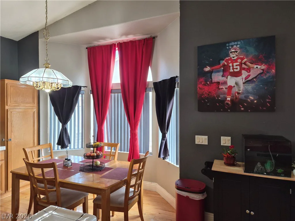 6413 Mahogany Peak, Las Vegas, NV 89110