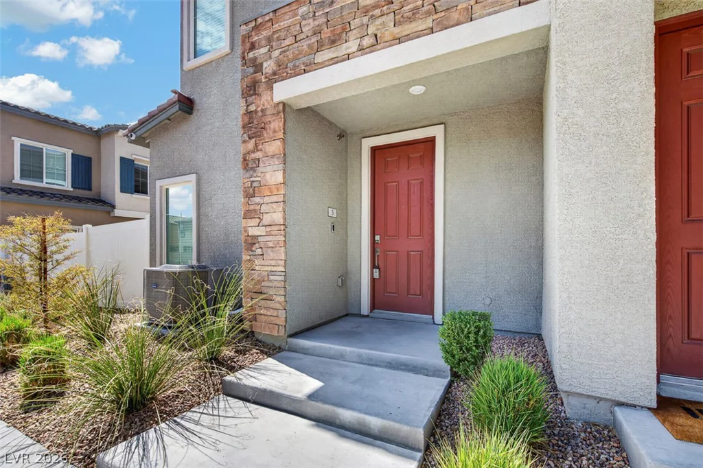 7318 Decatur, Las Vegas, NV 89131