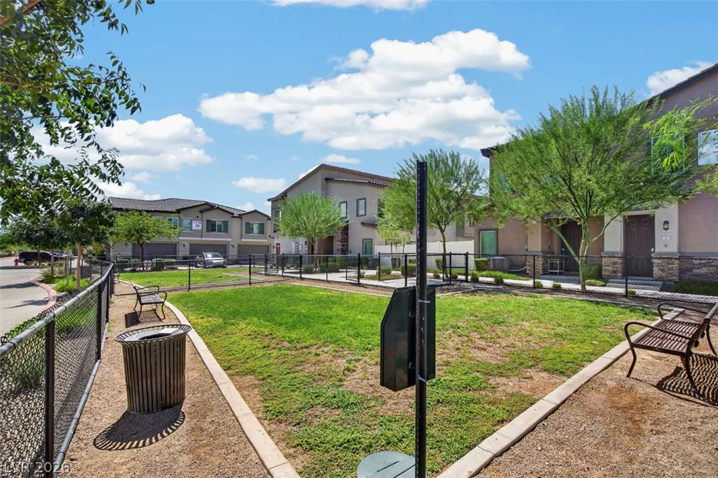 7318 Decatur, Las Vegas, NV 89131
