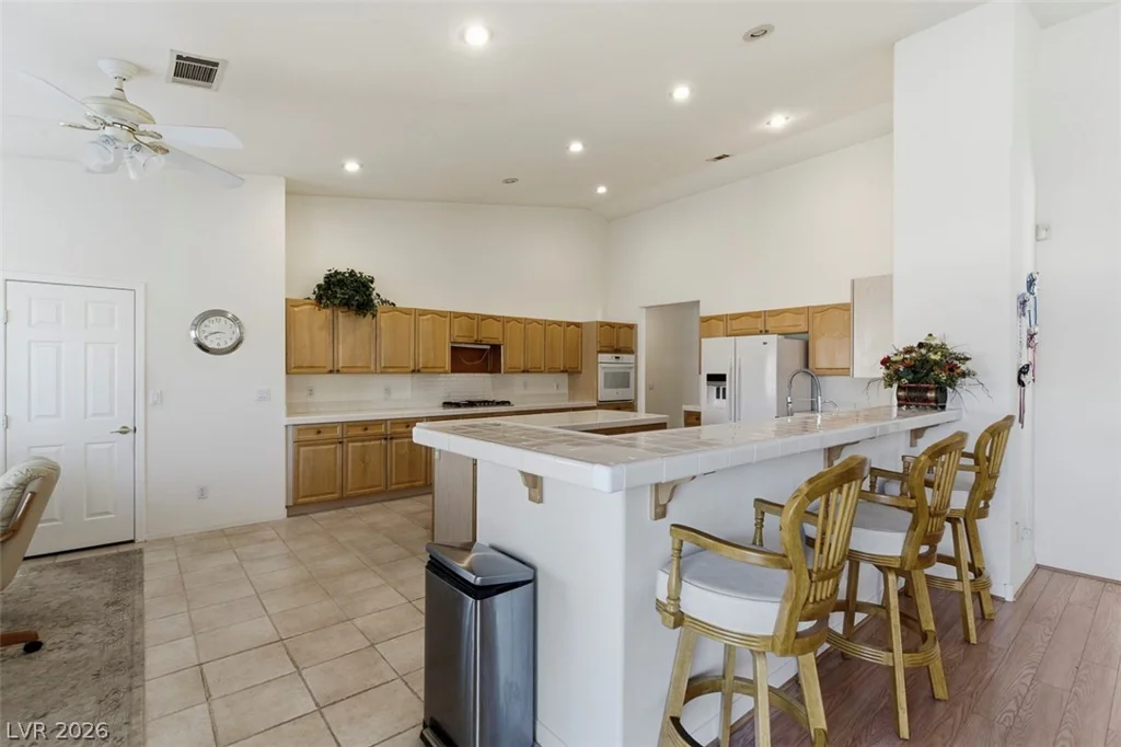 7430 Bisonwood, Las Vegas, NV 89131