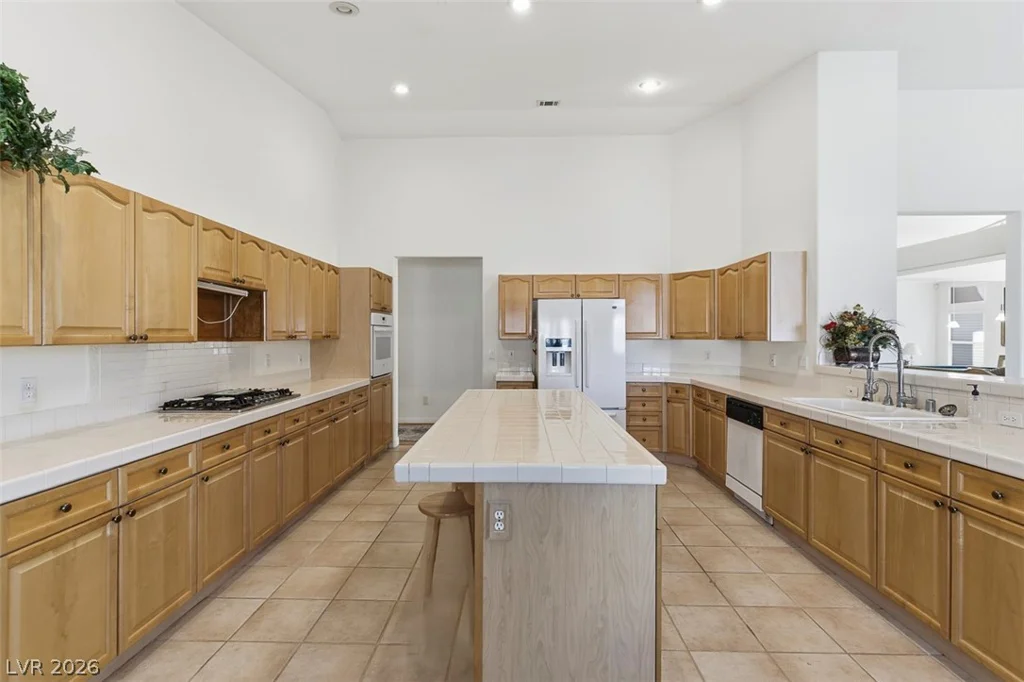 7430 Bisonwood, Las Vegas, NV 89131