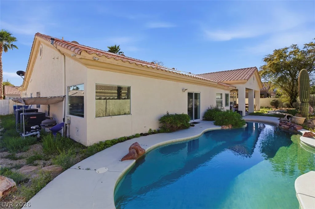 7430 Bisonwood, Las Vegas, NV 89131