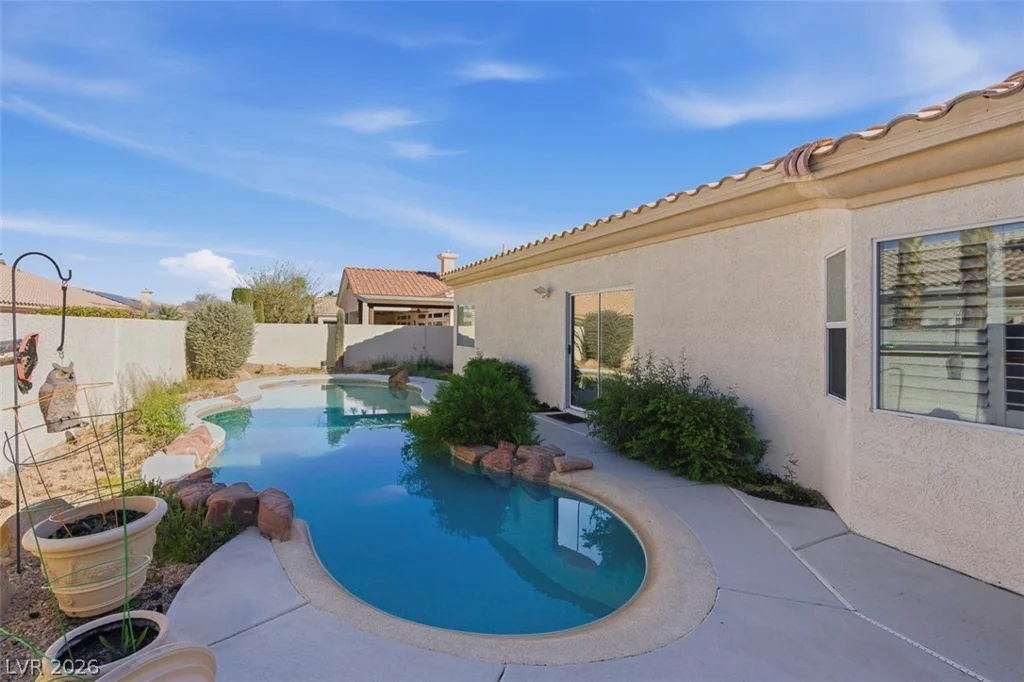 7430 Bisonwood, Las Vegas, NV 89131