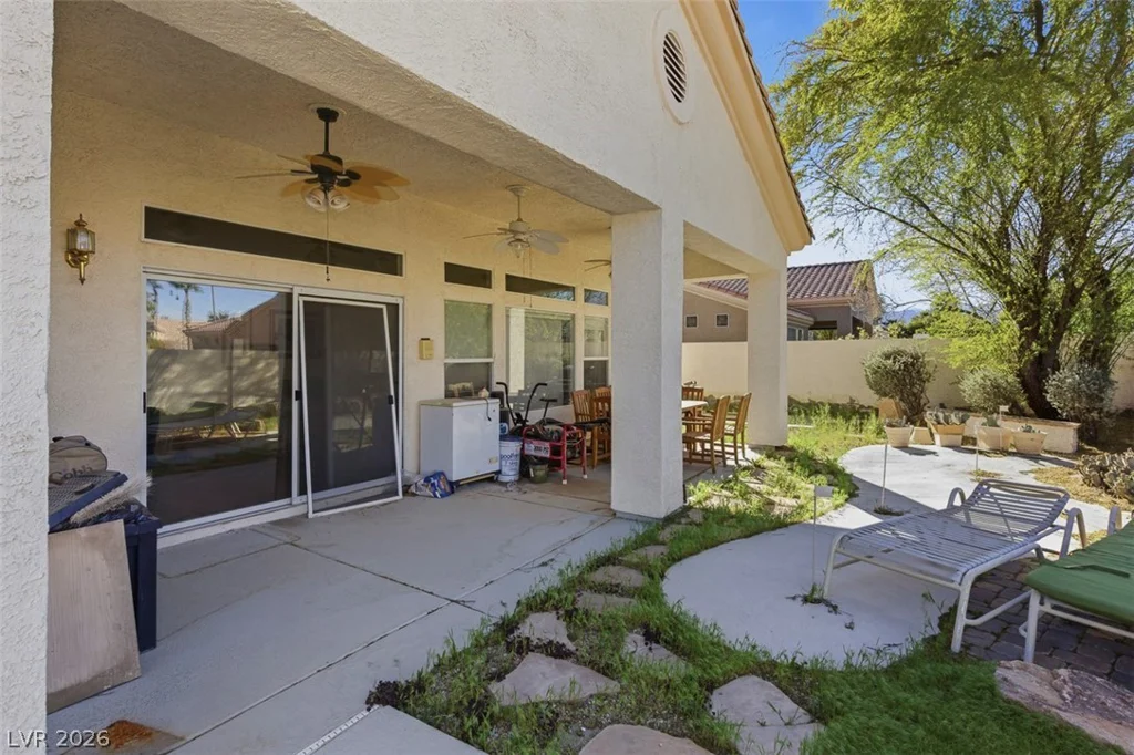 7430 Bisonwood, Las Vegas, NV 89131