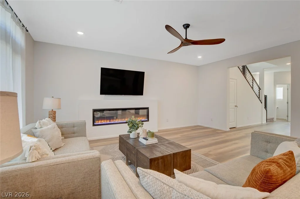 5888 Becklow Gardens, Las Vegas, NV 89141