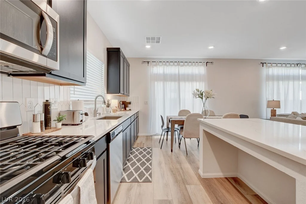 5888 Becklow Gardens, Las Vegas, NV 89141