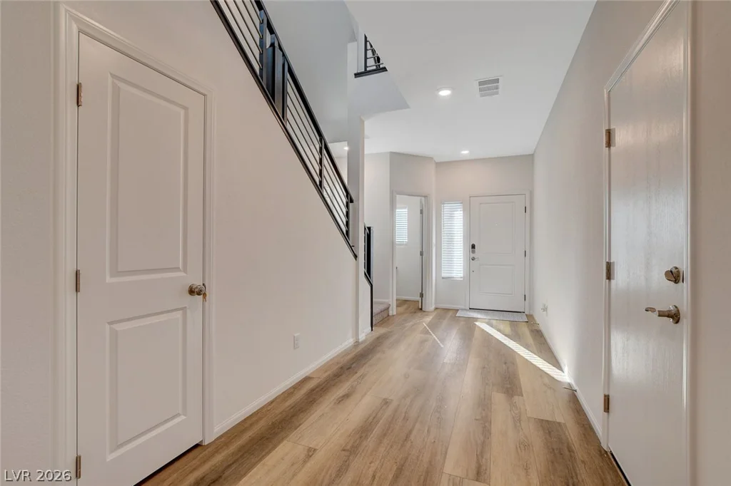 5888 Becklow Gardens, Las Vegas, NV 89141