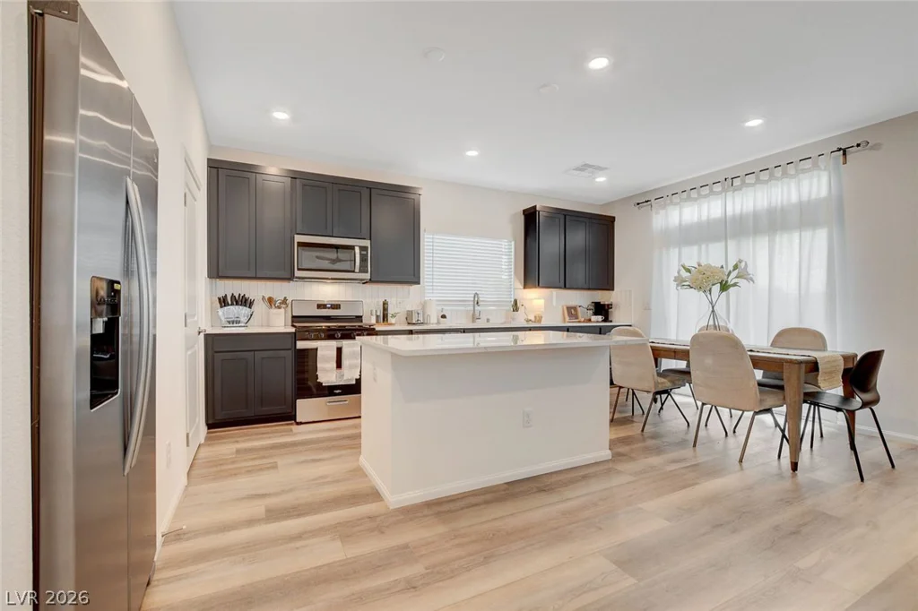 5888 Becklow Gardens, Las Vegas, NV 89141