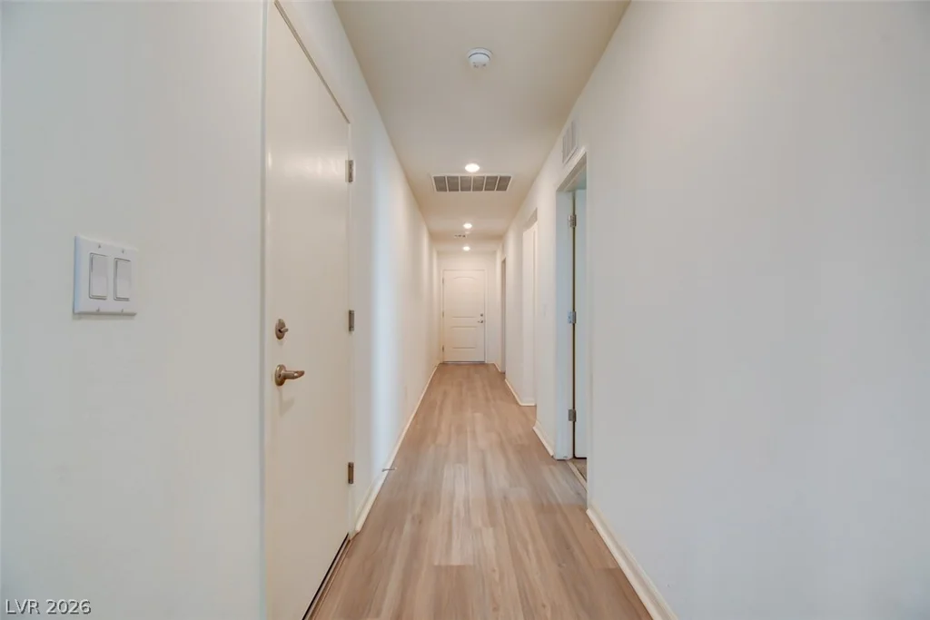 4924 Goldfield, North Las Vegas, NV 89031