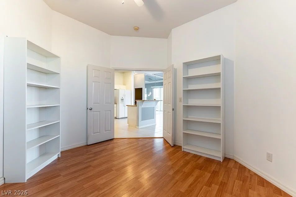 252 Spring River, Las Vegas, NV 89123