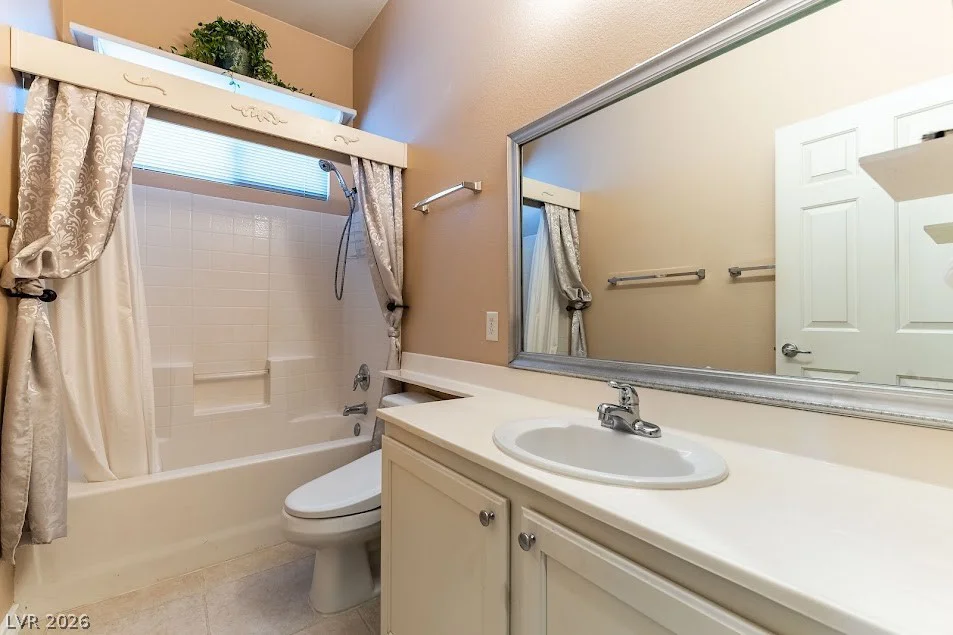 252 Spring River, Las Vegas, NV 89123