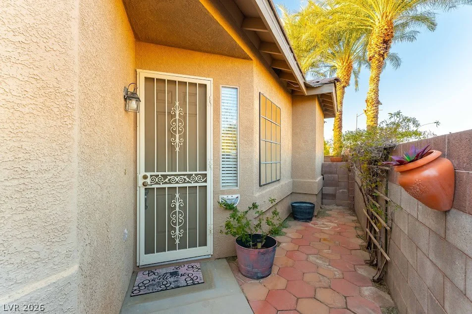 252 Spring River, Las Vegas, NV 89123