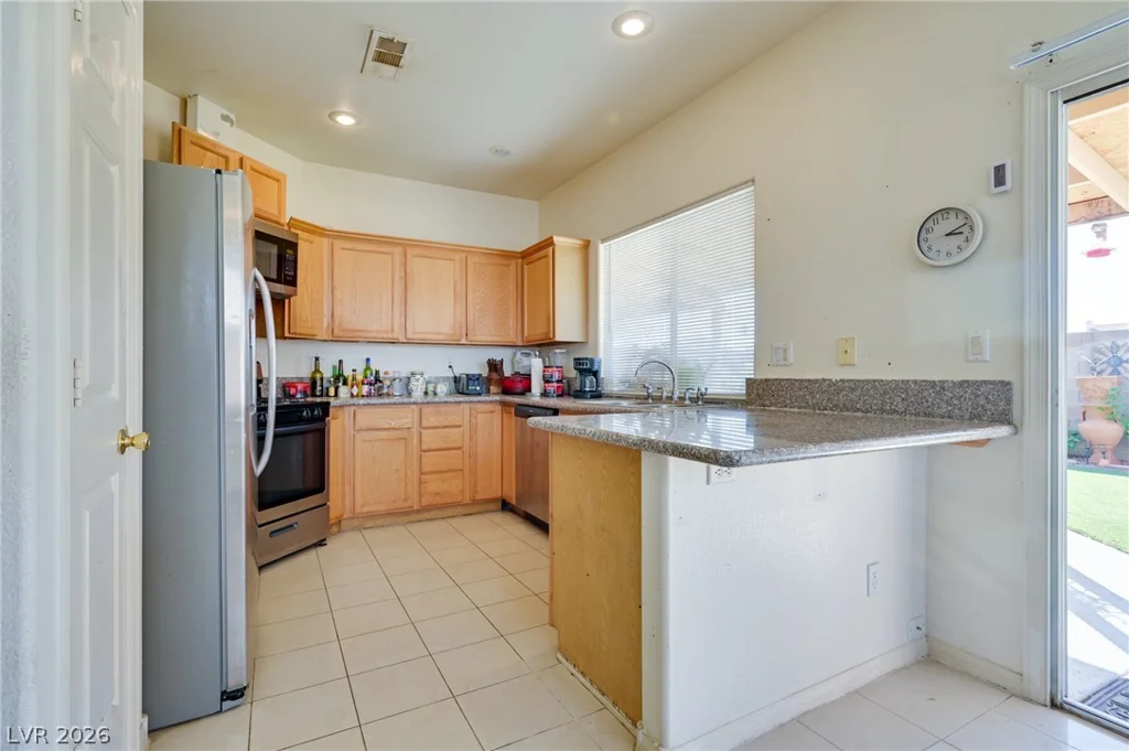 5811 Golden Wing, Las Vegas, NV 89113