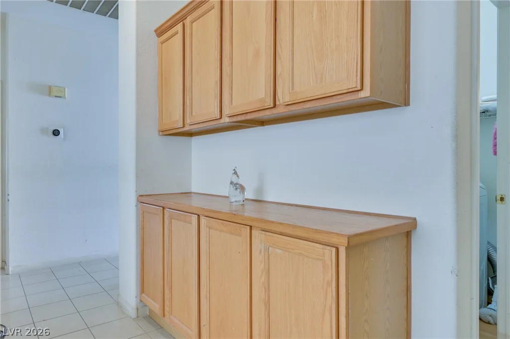 5811 Golden Wing, Las Vegas, NV 89113