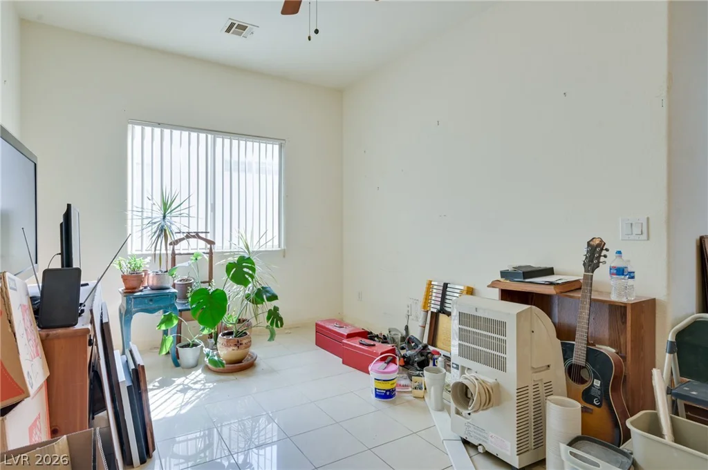 5811 Golden Wing, Las Vegas, NV 89113