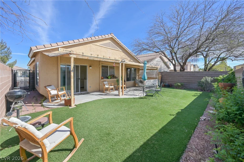 5811 Golden Wing, Las Vegas, NV 89113