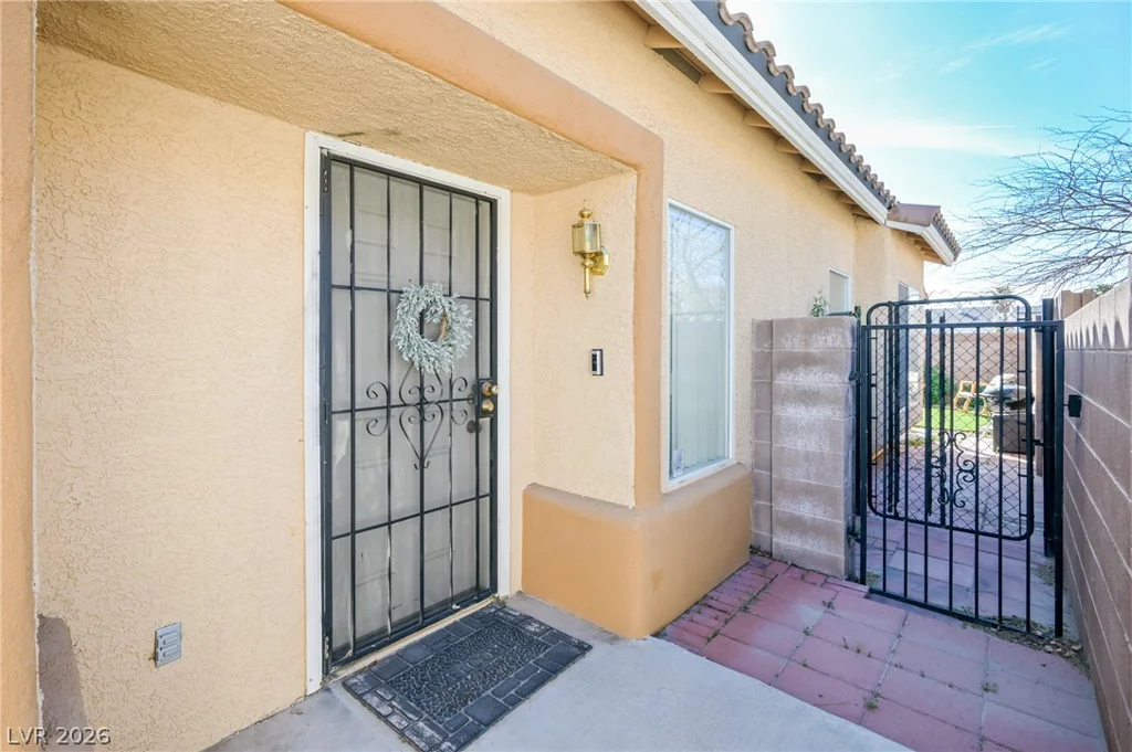 5811 Golden Wing, Las Vegas, NV 89113