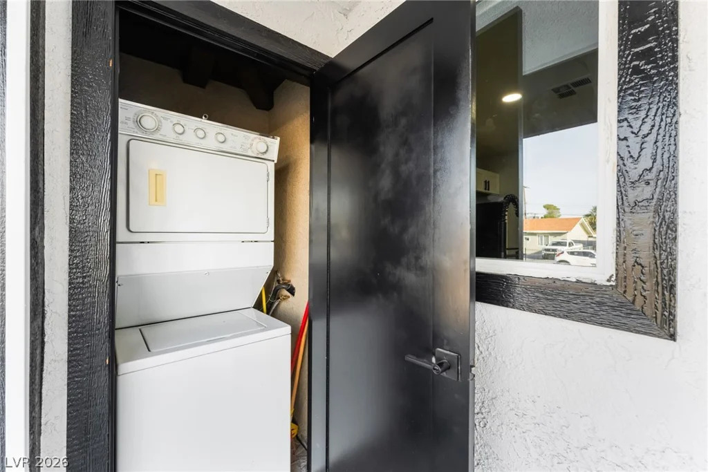 3215 Dillon, North Las Vegas, NV 89030