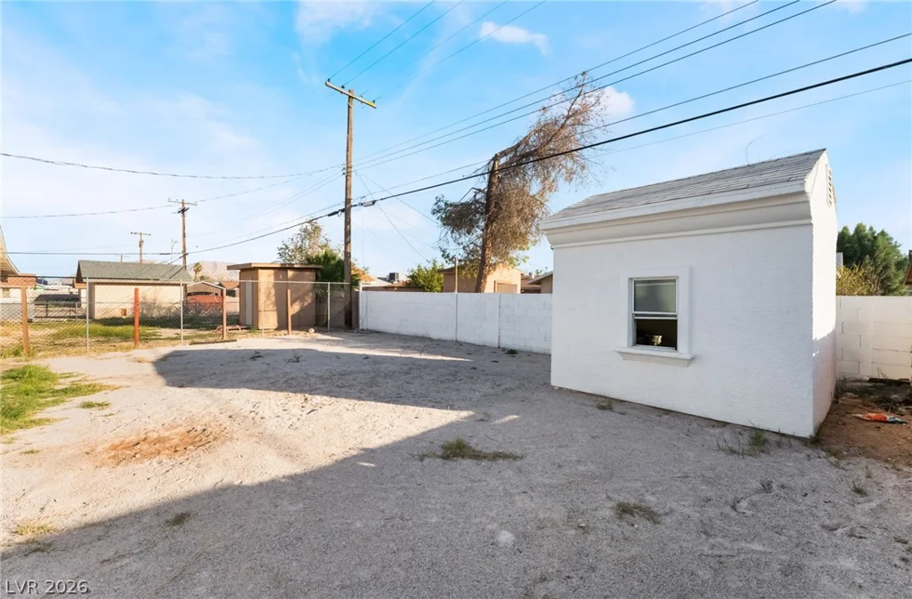3215 Dillon, North Las Vegas, NV 89030