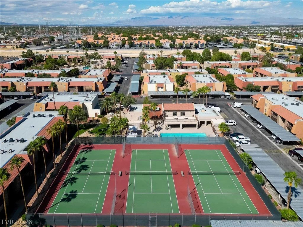 5404 River Glen, Las Vegas, NV 89103