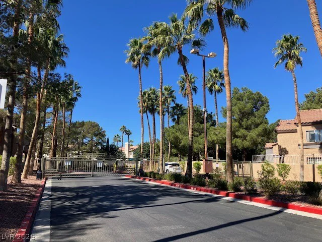 2121 Blue Breeze, Las Vegas, NV 89128