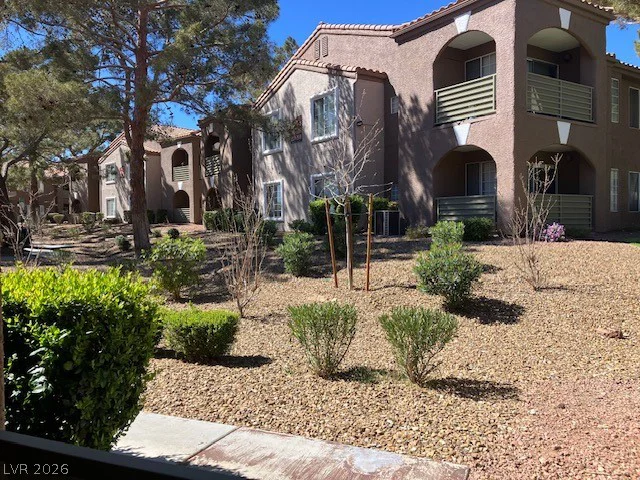 2121 Blue Breeze, Las Vegas, NV 89128