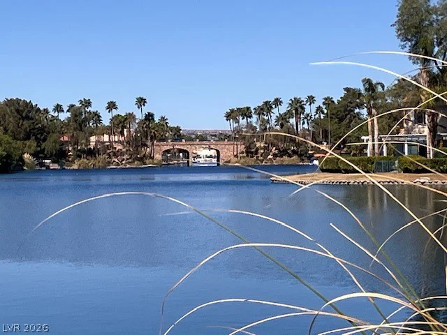 2121 Blue Breeze, Las Vegas, NV 89128