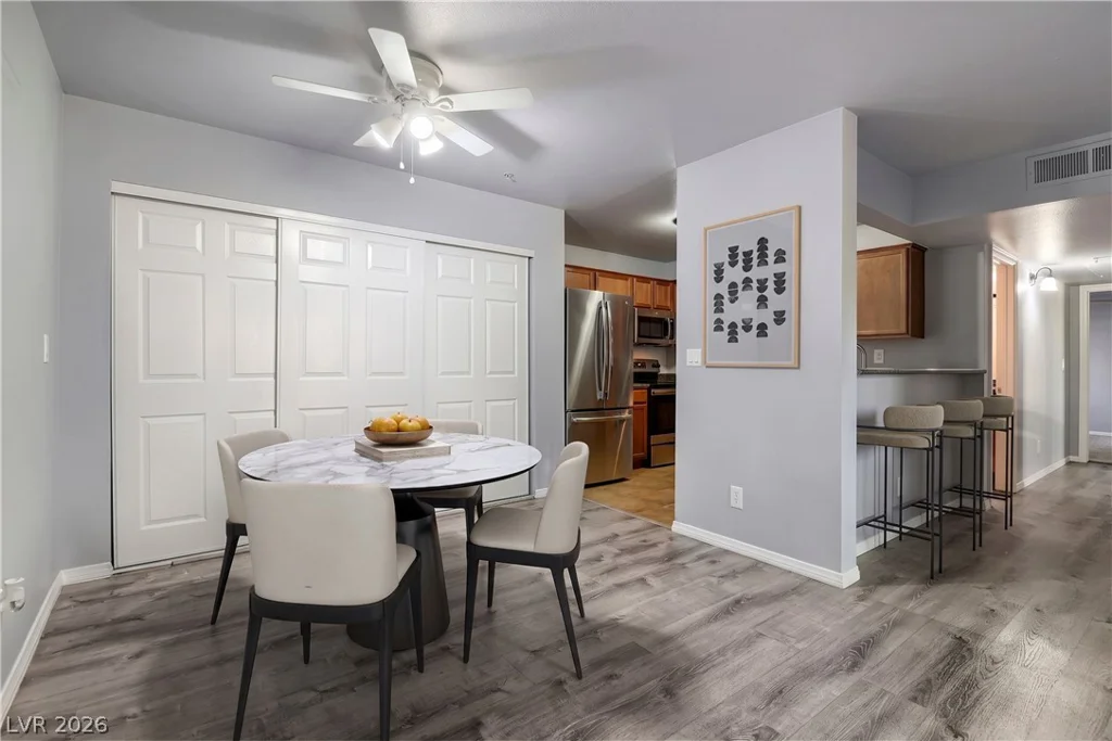 2121 Blue Breeze, Las Vegas, NV 89128