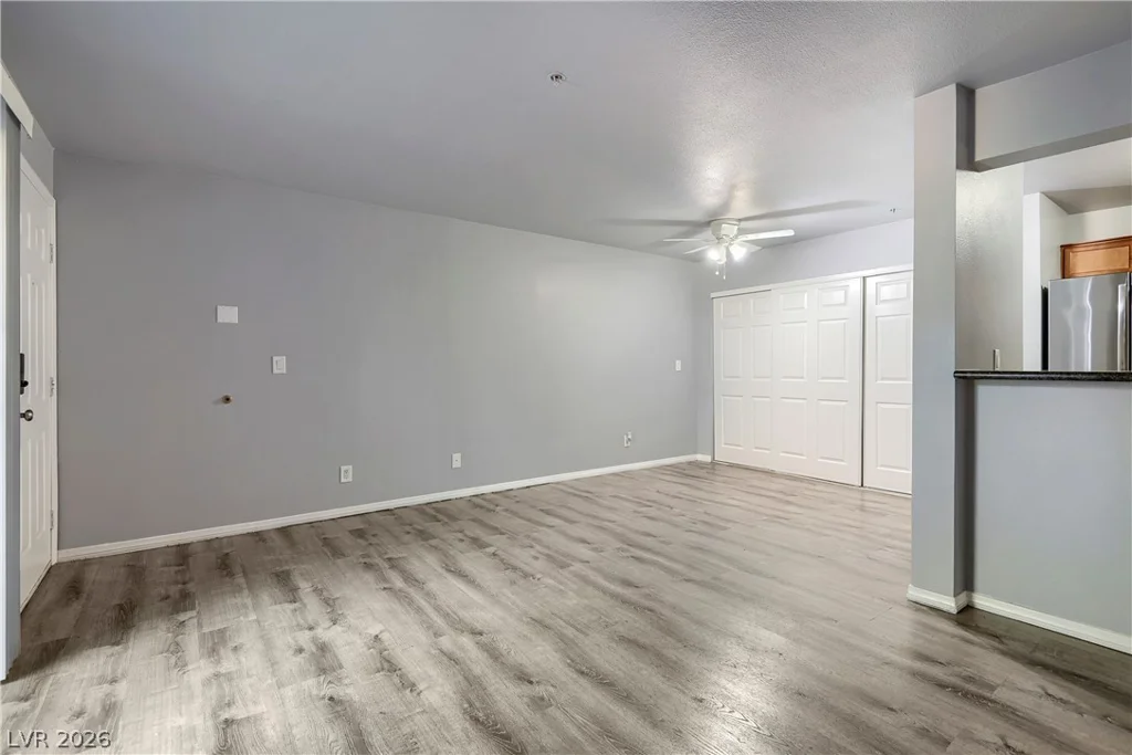 2121 Blue Breeze, Las Vegas, NV 89128